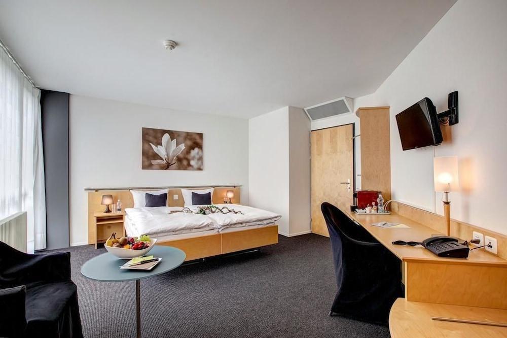 Hotel East End Frauenfeld Ngoại thất bức ảnh